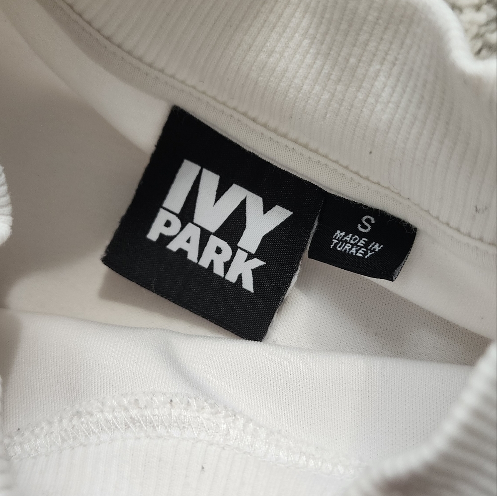 IVY PARK Pullover Womens Size S White - Picture 12 of 14